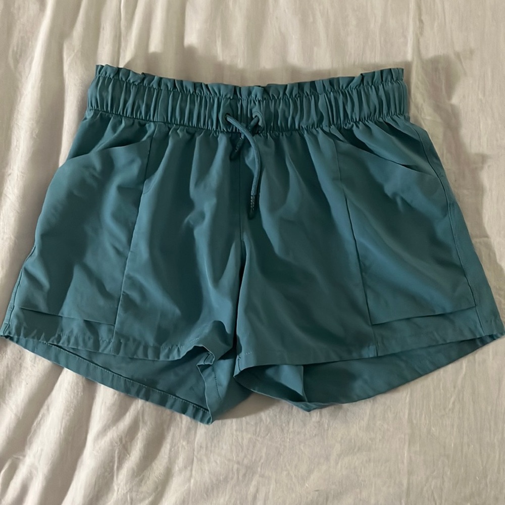 Athleta girl shorts